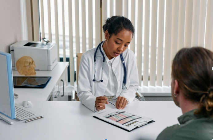 How Primary Care Physician Checkups Support Aging Health